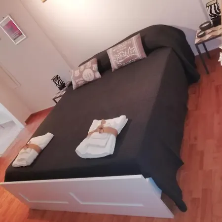 Loft 54 Bed & Breakfast